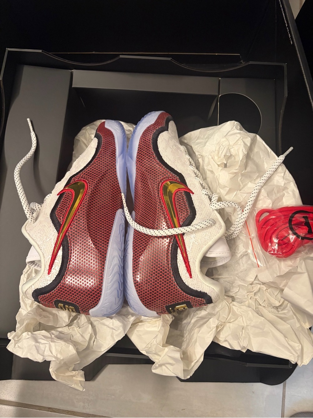 Nike LeBron XXIII 23 Grand Opening White Metallic Gold Red HJ5629-100 Size 8.5